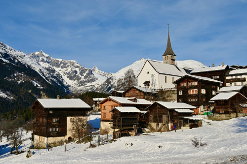 Ernen